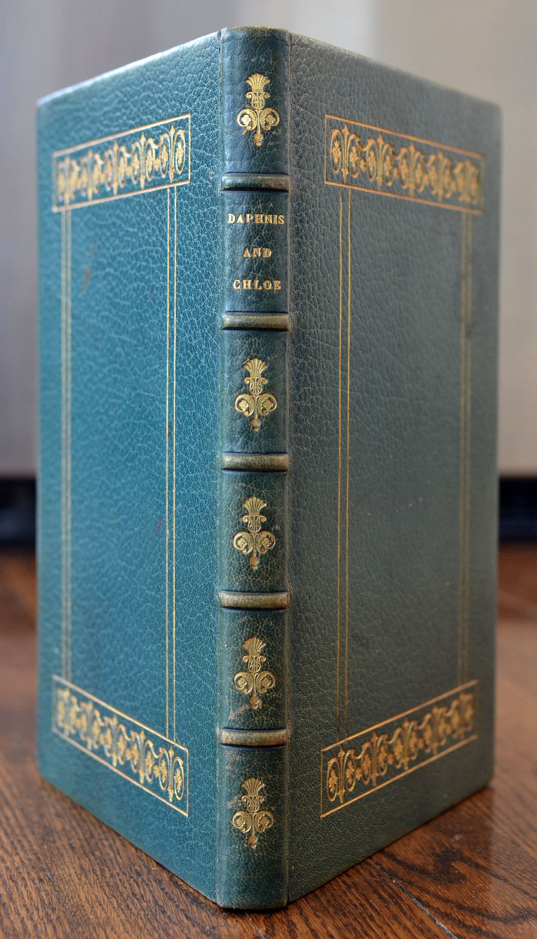 [Fine Binding | The French Binders | Elston Press | Illuminated] Daphnis and Chloe
