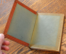 Load image into Gallery viewer, [Fine Binding | Arts &amp; Crafts] Maximes
